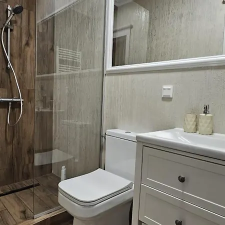 Sonne By Bed-stage *