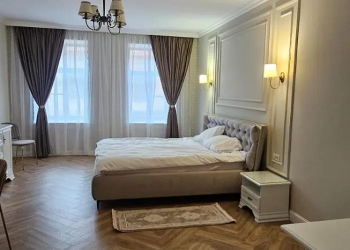 Sonne By Bed-stage *